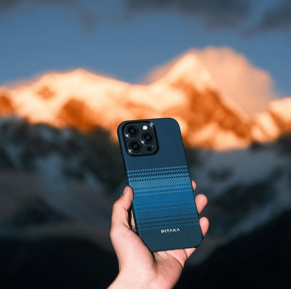 New Sunset•Moonrise Carbon Fibre Series Case.