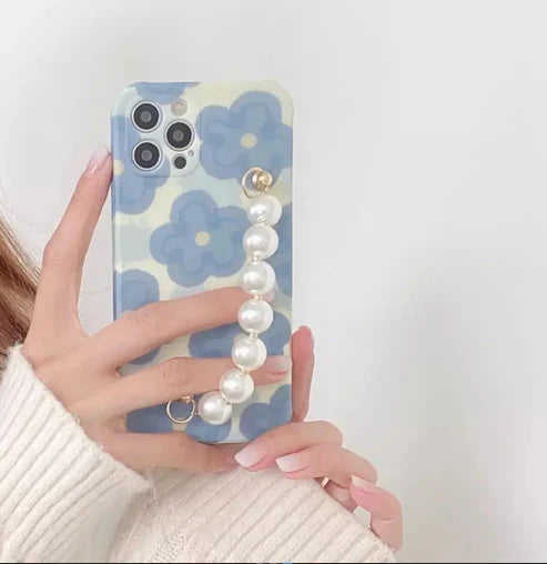 Pearls Chain Floral Case