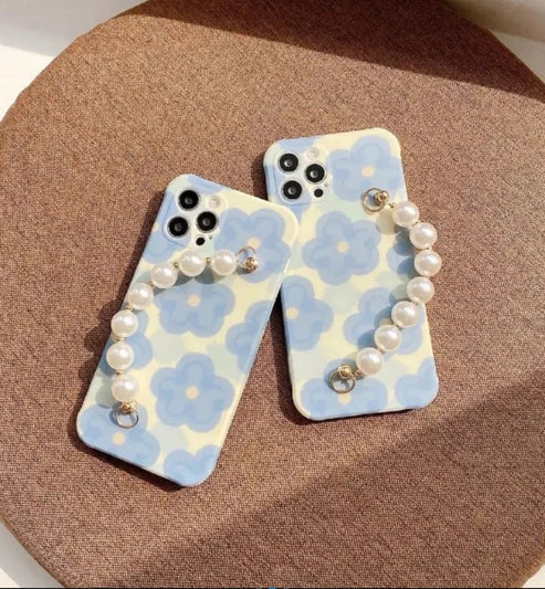 Pearls Chain Floral Case